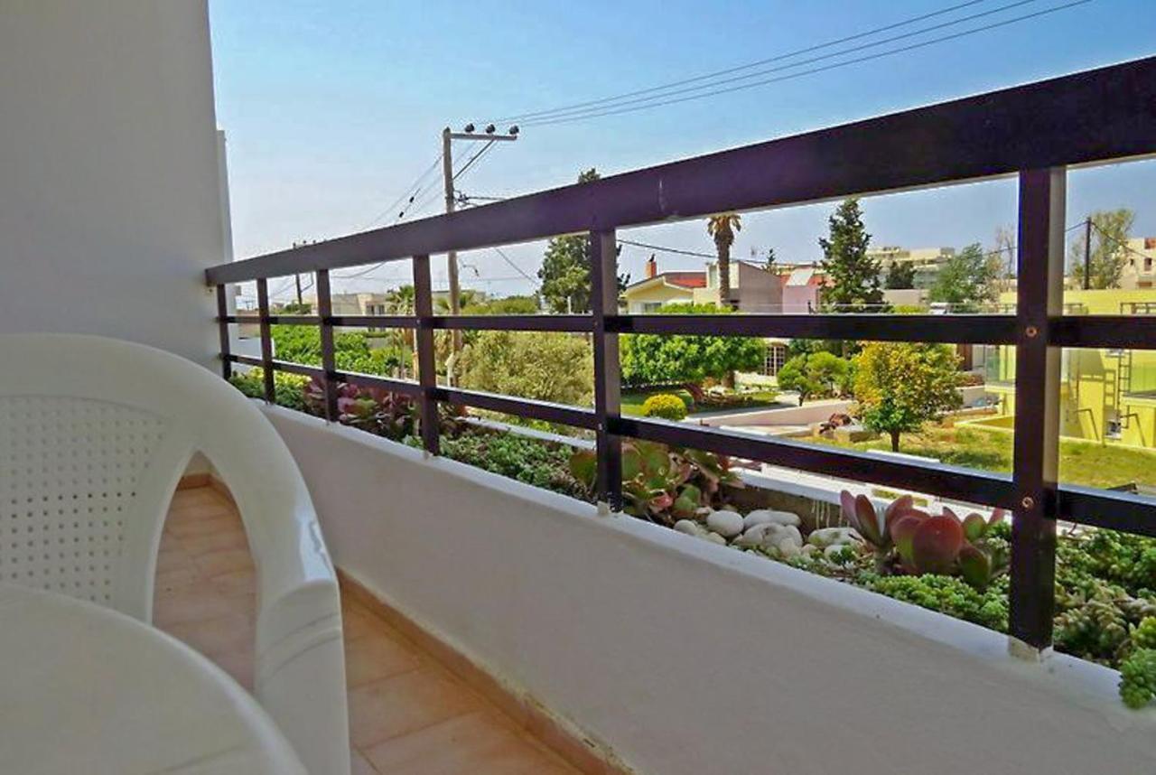 Debbi Appartments And Hotel Ialysos  Dış mekan fotoğraf