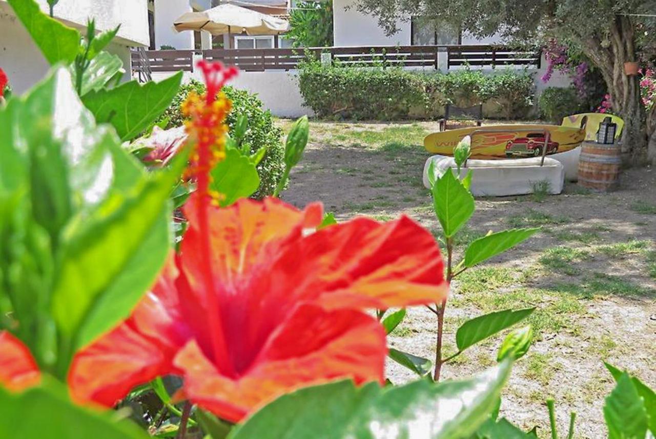 Debbi Appartments And Hotel Ialysos  Dış mekan fotoğraf